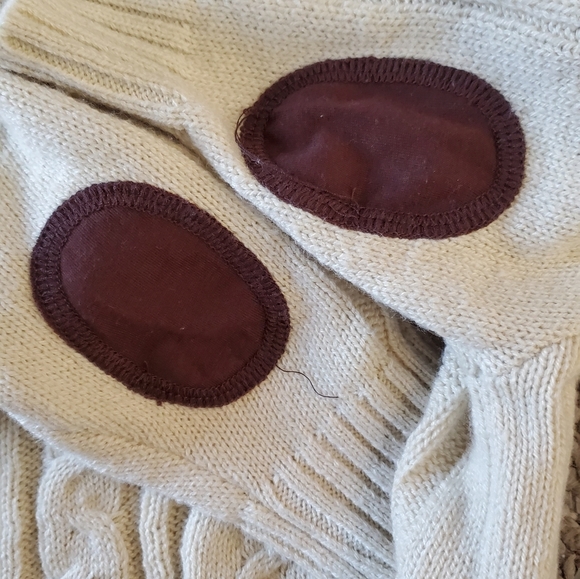 Knit sweater - Picture 2 of 4